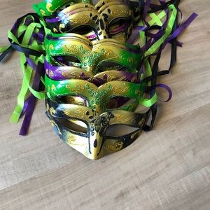 Mardi Gras party supplies